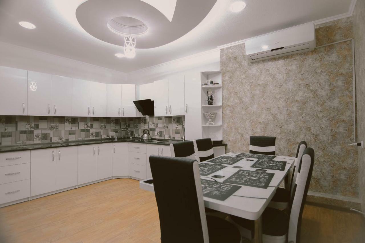 Lilu Apartment Telavi Luaran gambar